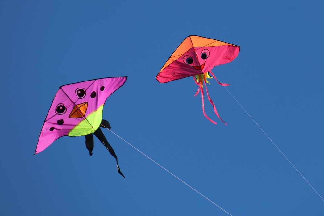 【2020澎湖風箏節】最「風」狂的風動裝置藝術、糖果降落傘、特技風箏 - threeonelee.com